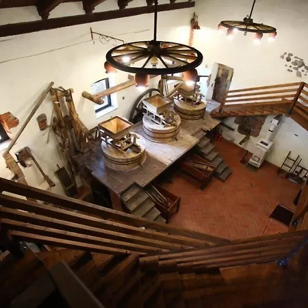 Il Vecchio Mulino Di Bairo