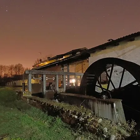 Il Vecchio Mulino Di Country house *